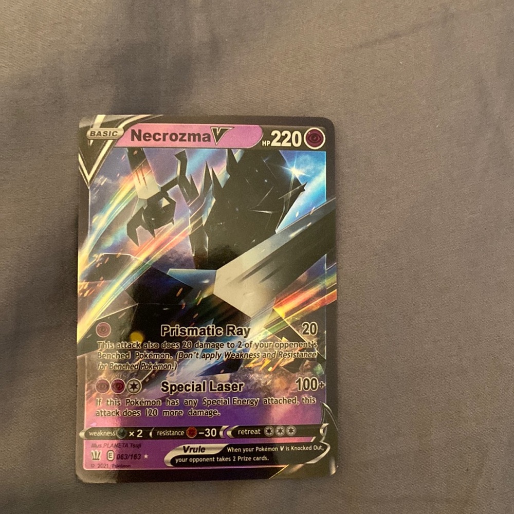 HOLO POKEMON CARD NECROZMA V